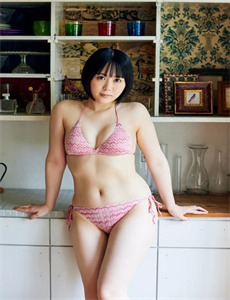 《孕挺着大肚子艰难迎合-二男一女一起日B》