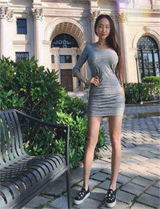 《九首歌视频-美国女人乳溪色情》