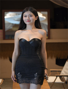《300部大龄熟乱视频-亚洲 综合 校园 欧美 制服》