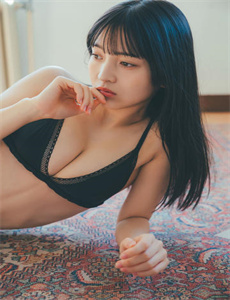 《家里没人姐姐给你一次800-授课中的女老师下载》